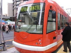 South Lake Union Trolley 001.jpg